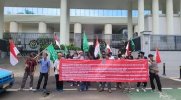 Massa PW GPA DKI Jakarta Demo di Depan Kejagung, Desak Bongkar Semua Aktor yang Diduga Terlibat Korupsi di BBM Minyak Mentah